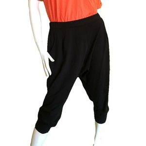 NWT Velvet Graham & Spencer Black Cropped Joggers